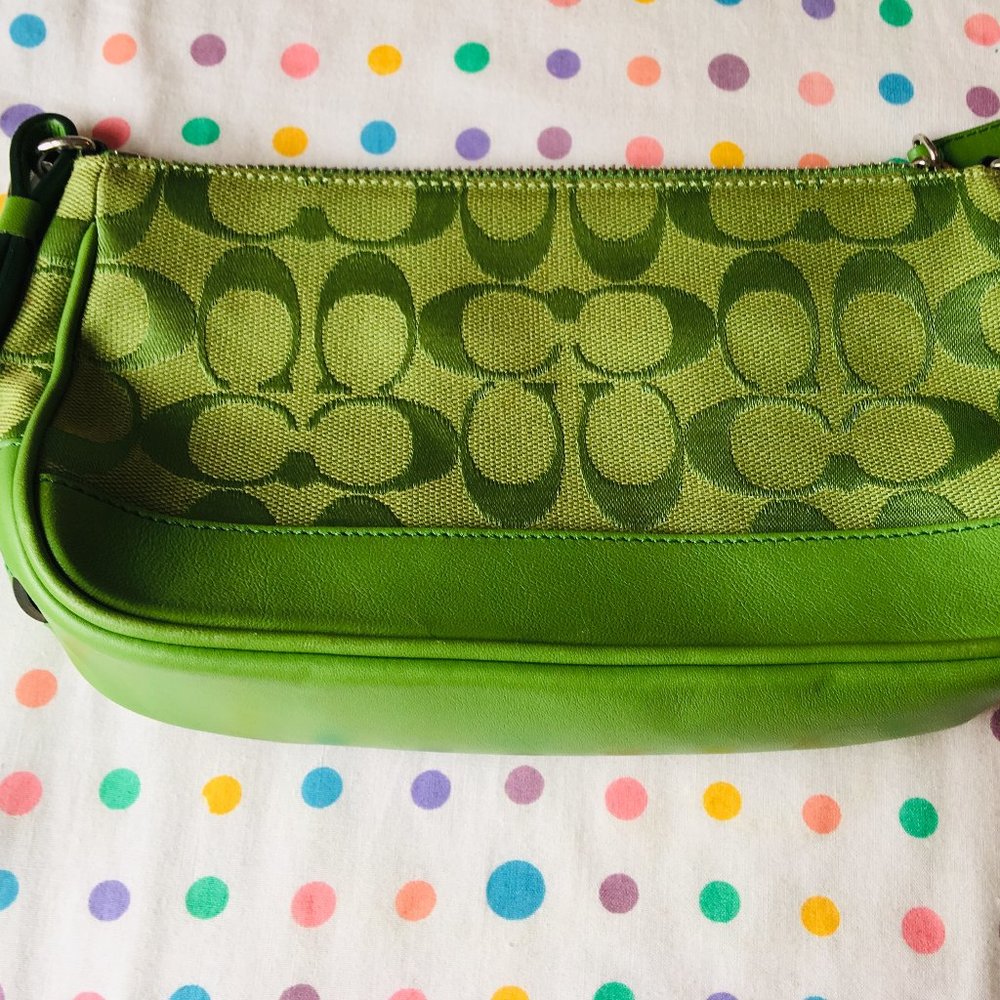 Coach Signature Demi Pouch- 6094